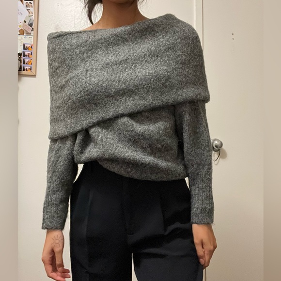 H&M grey off the shoulder sweater - Picture 1 of 4